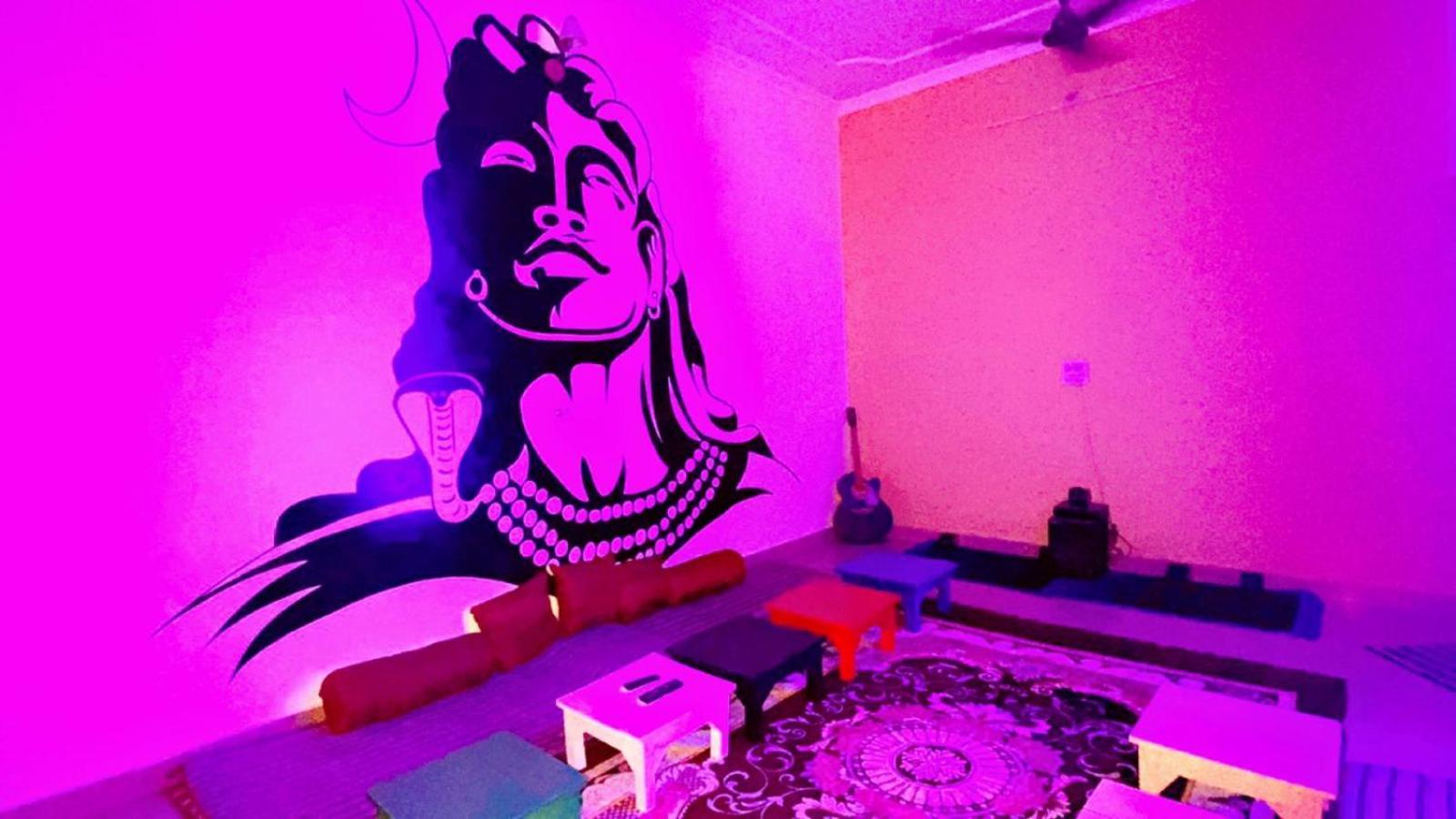 Rudra_Homestay Váránaszi Kültér fotó